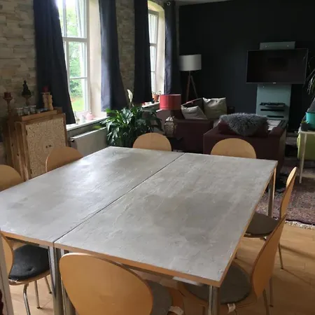 Alte Schule بيت ضيافة *