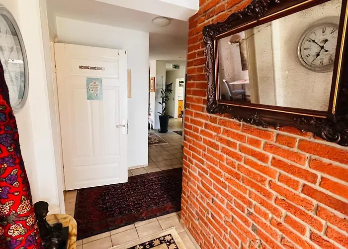 בית הארחה Alte Schule *